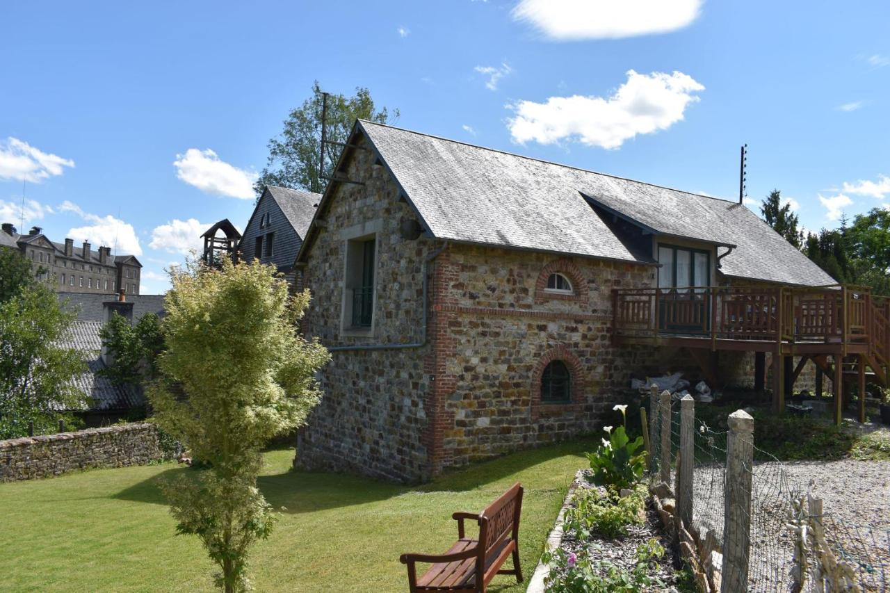Charming Self Contained Gites- Mortain- Le Moulin De La Porte Le Neufbourg Extérieur photo