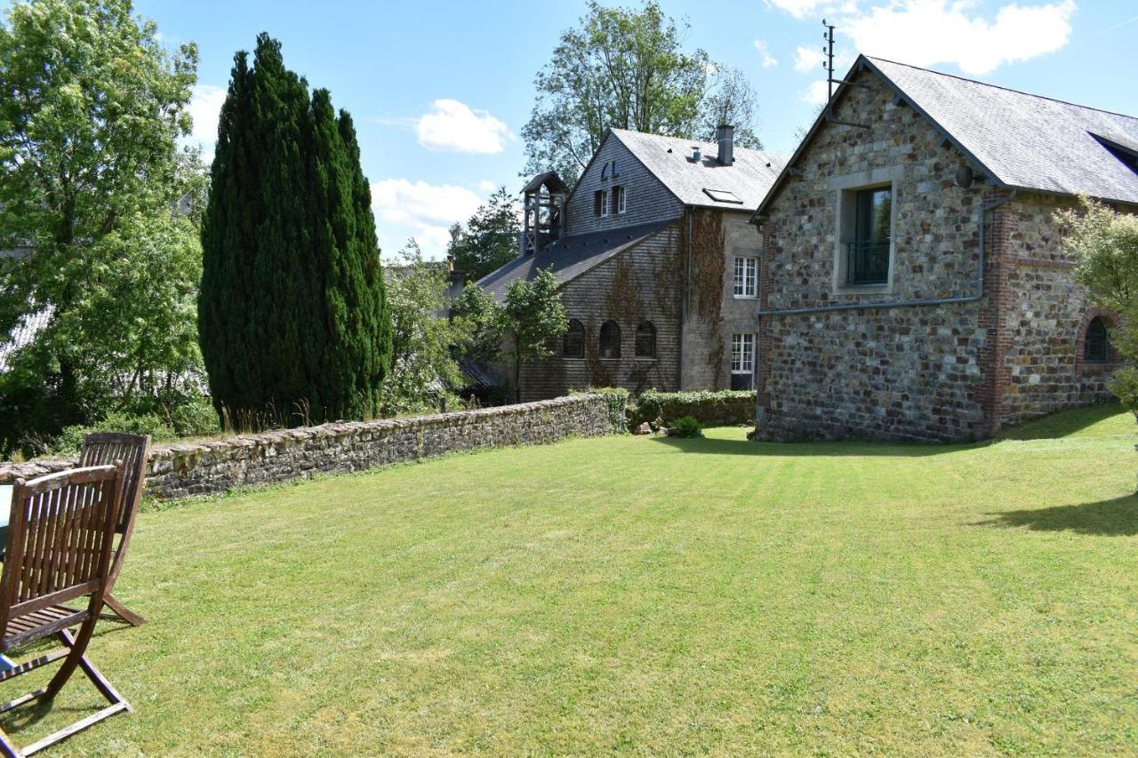 Charming Self Contained Gites- Mortain- Le Moulin De La Porte Le Neufbourg Extérieur photo