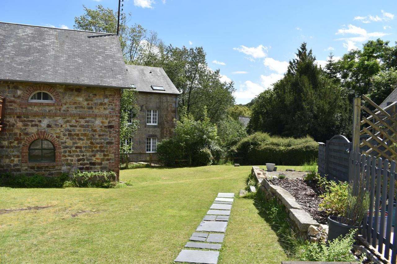 Charming Self Contained Gites- Mortain- Le Moulin De La Porte Le Neufbourg Extérieur photo