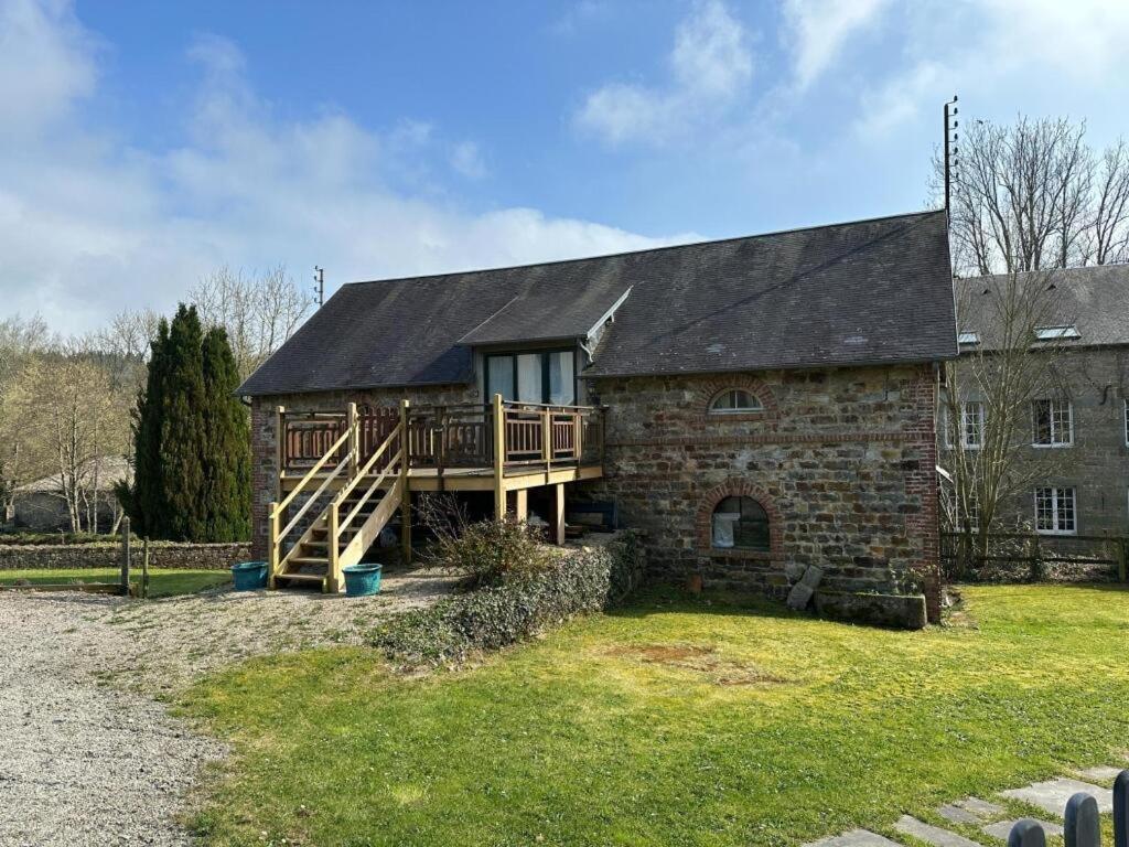 Charming Self Contained Gites- Mortain- Le Moulin De La Porte Le Neufbourg Extérieur photo